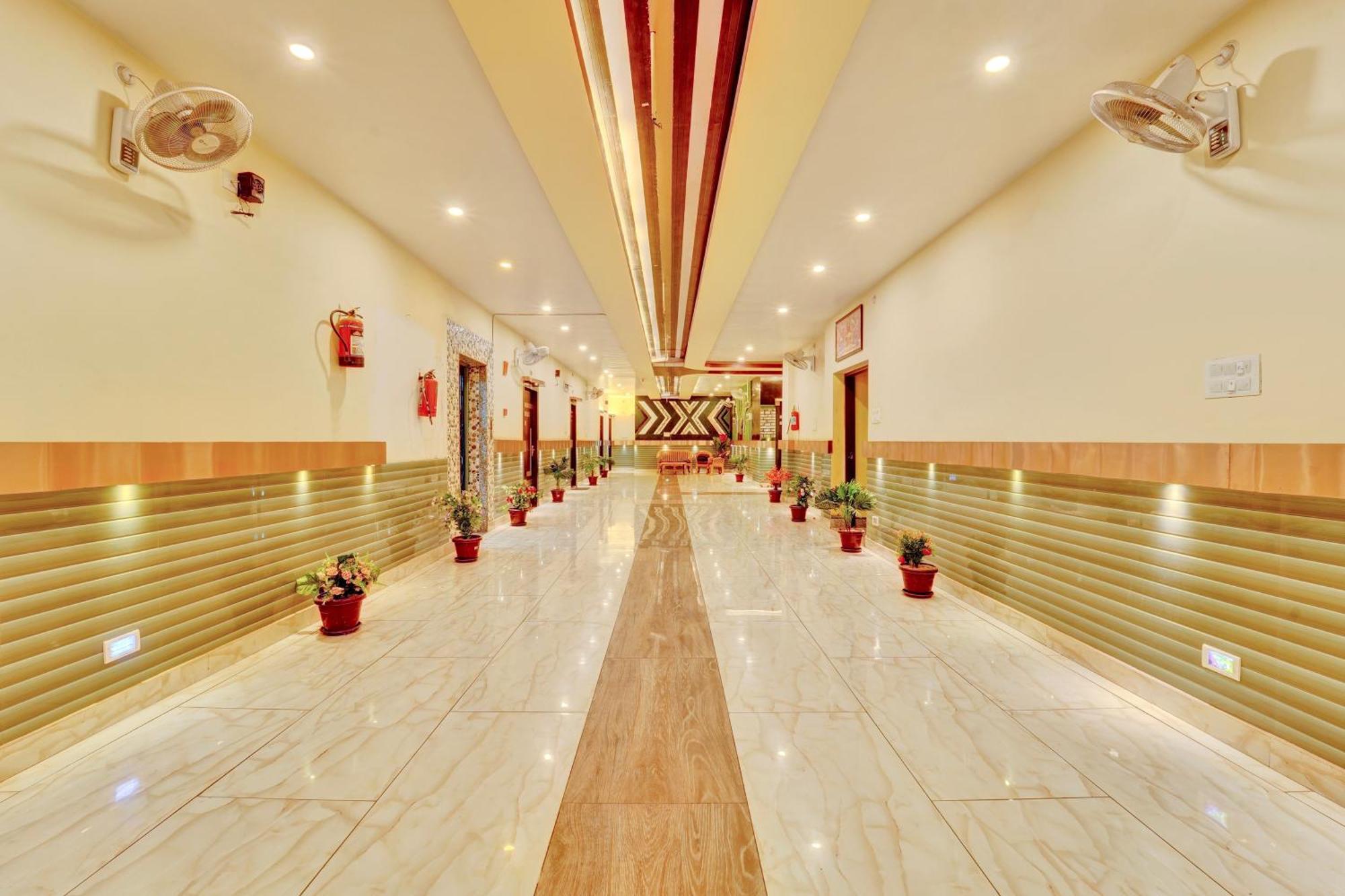Chhapra Oyo Flagship Hotel Centre Point מראה חיצוני תמונה